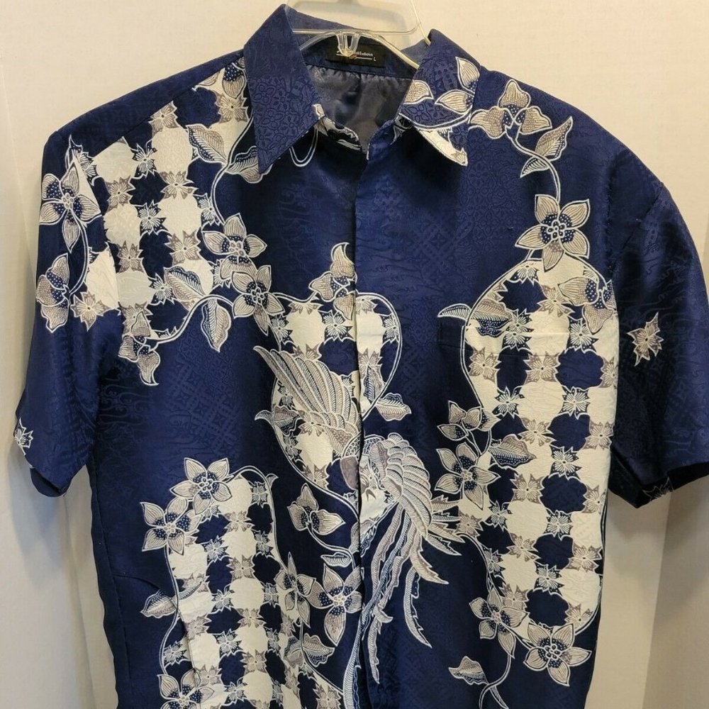 Sail Batik Exclusive Mens Hawaiian-Style Button-Up With Liner Size L
